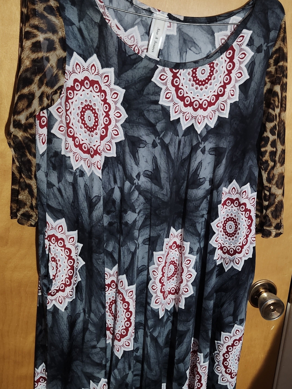 Women's Black Scoop-Neck Tunic with Red Medallion Print and Leopard Sleeves